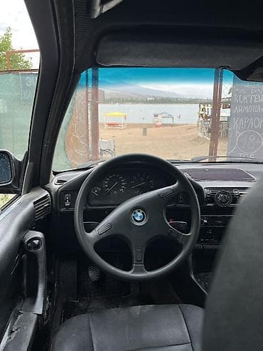 Унаа сатуу: BMW 5 series: 1991 г., 2.5 л, Кол менен иштөөчү, Бензин, Седан — 5