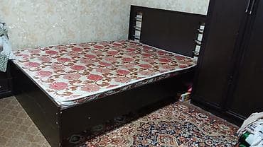 кухня мебель: Спальный гарнитур 2 комплект,кухонный стол,холодильник — 1