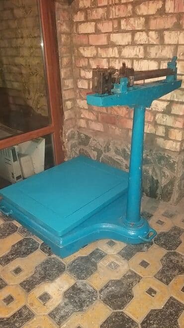 Продам весы 500кг. СССР в отличном состоянии. Металл качественный