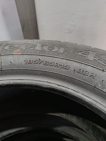 385 55: Шины 185 / 65 / R 15, Всесезонная, Б/у, Комплект, Легковые, Япония, GoodYear — 2