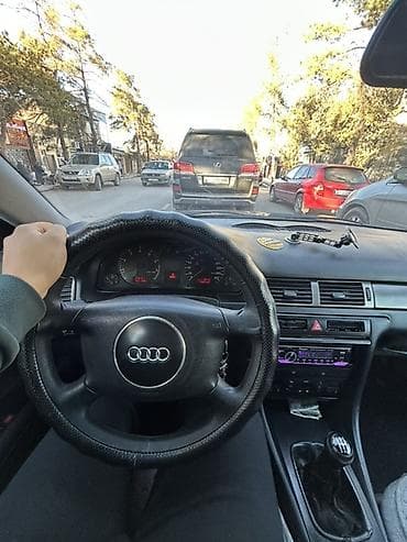 4runner 2010: Audi A6: 1999 г., 1.8 л, Ручные, Бензин, Седан — 5