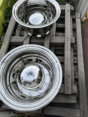 Колпаки R 22,5, Б/у, Пара