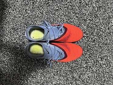 Спортивные сумки: Футбольные бутсы Nike Phantom GT (серия с шнуровкой по центру). - — 2