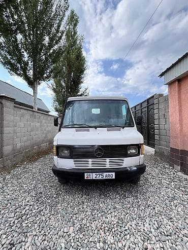 2 3 мотор: Легкий грузовик, Mercedes-Benz, Стандарт — 8