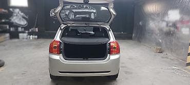 спиди бампер: Toyota Corolla: 2005 г., 1.4 л, Ручные, Бензин, Хэтчбэк — 3