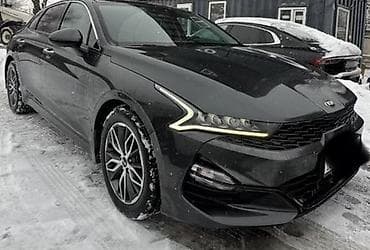 авуди 100 перехотка: ПОСУТОЧНАЯ АРЕНДА. Kia K5, 2021 Prestige. мокрый асфальт — 1