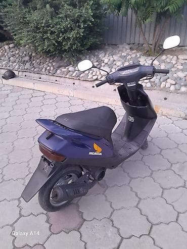 Скутер Honda (ориентировочно серия Dio), темно‑синий. Особенности и — 2