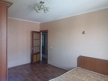 3: Сдаю квартиру, Юг-2, 3 комнаты, без ремонта, удобства для проживания — 3