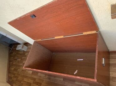 офисные столы и стулья бишкек: Спальный гарнитур, Двуспальная кровать, ДСП, цвет - Коричневый — 8