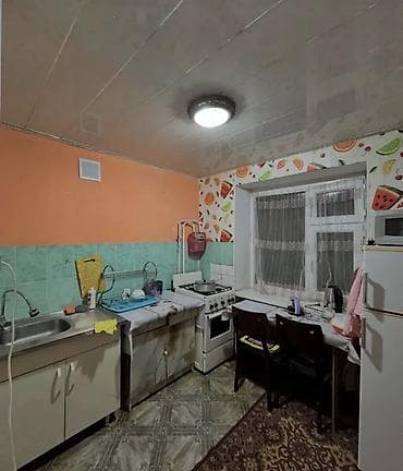 продаю 3 комнатную: 3 комнаты, 48 м², 3 этаж, Косметический ремонт — 5