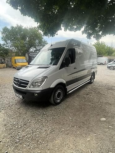 sprinter 315: Легкий грузовик, Mercedes-Benz — 1