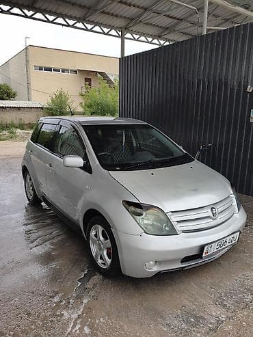 авто сатылат: Toyota Ist: 2003 г., 1.5 л, Автомат, Бензин, Хетчбек — 4