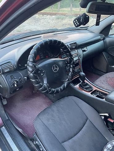 Транспорт: Mercedes-Benz C-Class: 2001 г., 2 л, Механика, Бензин, Седан — 6