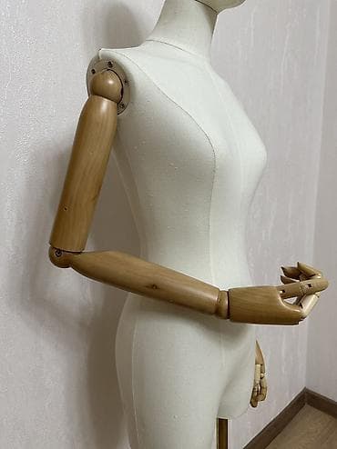 бу маникены: Манекен Взрослый женский, Материал: Дерево, Б/у — 4