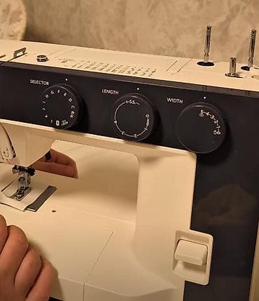 шв машина: Швейная машина Janome, Механическая — 4
