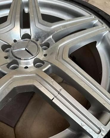 sg 9: Колеса в сборе 245 / 40 / R 19, Лето, Б/у, Комплект, Легковые, Литые, отверстий - 5 — 5