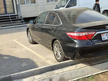 kia rio 2004: Toyota Camry: 2017 г., 2.5 л, Типтроник, Бензин, Кроссовер — 4