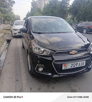 transporter t4: Chevrolet Spark: 2017 г., 1 л, Автомат, Бензин, Хэтчбэк — 4