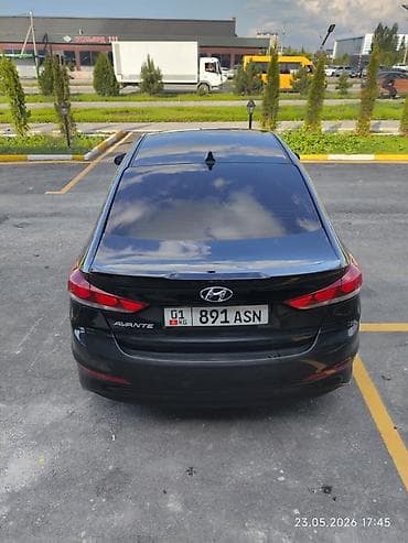 Hyundai Avante: 2018 г., 1.6 л, Автомат, Газ, Седан — 4