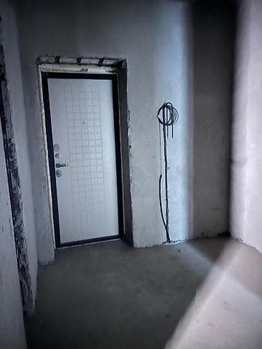 Гаражи: Сдан, Элитка, 3 комнаты, 84 м² — 4