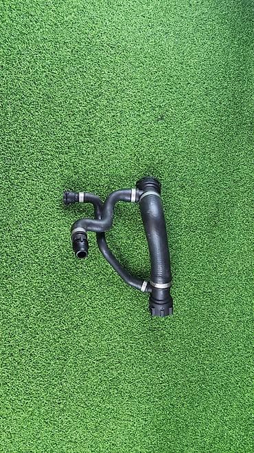 Патрубок 1712 7 546 064 Е60 е63 С двс N52 Год 2006 В отличном