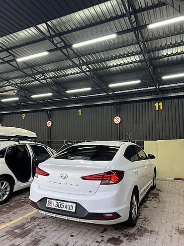 Продажа авто: Hyundai Avante: 2019 г., 1.6 л, Вариатор, Бензин, Седан — 7