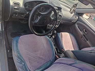 Mitsubishi Carisma: 2003 г., 1.6 л, Автомат, Газ, Седан — 6