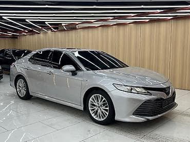 авто камри: Toyota Camry: 2018 г., 2.5 л, Автомат, Гибрид, Седан — 2