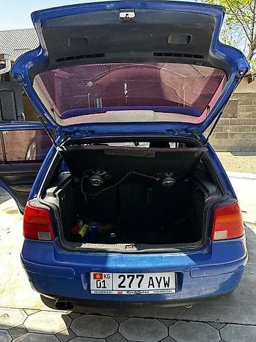 голыф 2: Volkswagen Golf: 1998 г., 2.3 л, Ручные, Бензин, Хэтчбэк — 7