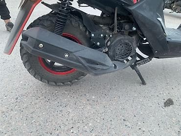 мотолор: Скутер түрү Suzuki, 140 куб. см, Бензин, Колдонулган — 8