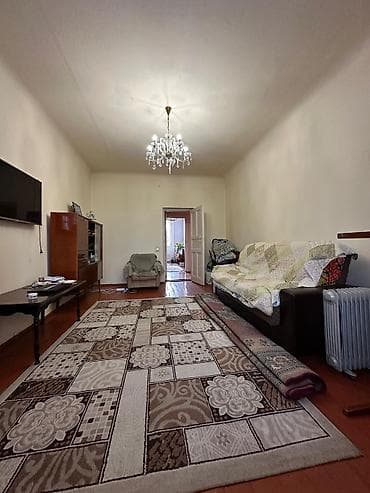 4 комнаты, 91 м², Индивидуалка, 5 этаж, Старый ремонт — 1