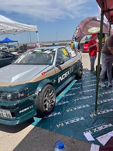 тайота карола 1988: Toyota Corolla: 1984 г., 4.3 л, Механика, Бензин, Купе — 1