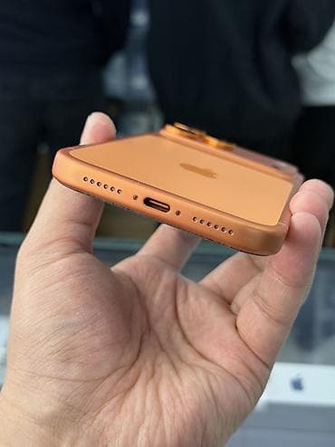 iphone 15: IPhone 17 Pro Max, Б/у — 5