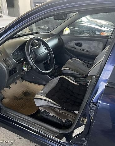Продажа авто: Mitsubishi Carisma: 1995 г., 1.8 л, Механика, Бензин, Лифтбек — 7