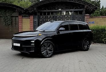 wuling mini ev: Lixiang L9: 2023 г., 1.5 л, Вариатор, Электромобиль, Кроссовер — 1