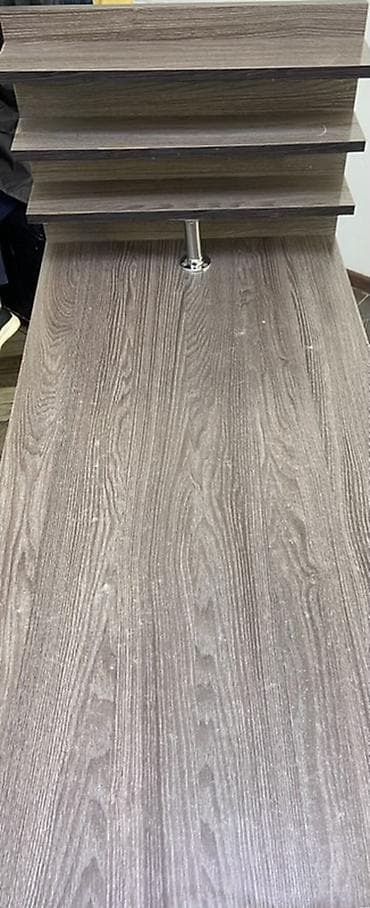 машинка для стрижки животных: Стол для маникюра из ЛДСП с надстройкой - Функциональная рабочая — 3