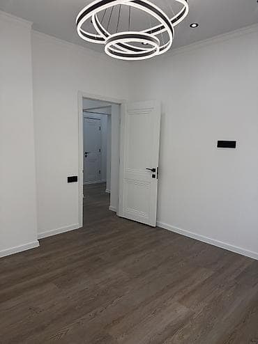 Продажа квартир: 3 комнаты, 70 м², Золотой квадрат 106 серия, 2 этаж, Евроремонт — 5