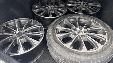 lux: Литые Диски R 18 Toyota, Комплект, отверстий - 5 — 1