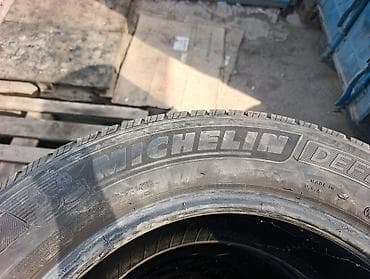 mishelin: Шины 265 / 60 / R 18, Всесезонная, Б/у, Комплект, Внедорожные (АТ/МТ), США, Michelin — 2