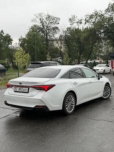 импульсный свет: Toyota Avalon: 2019 г., 2.5 л, Автомат, Гибрид, Седан — 2