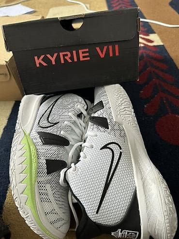 мужской макас: Мужские кроссовки, 43, Nike, Новый, цвет - Белый, Самовывоз, Бесплатная доставка — 2