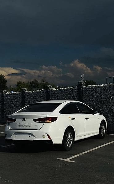 Hyundai Sonata: 2017 г., 2 л, Автомат, Газ, Седан — 7
