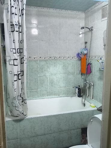 купить сталинку: 2 комнаты, 451 м², Сталинка, 2 этаж — 1