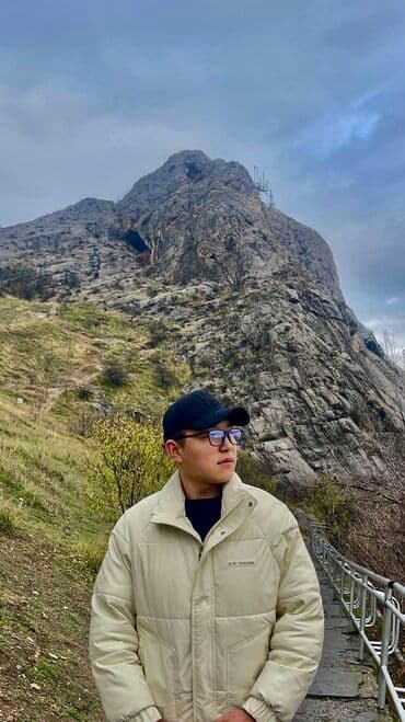 работа на дому для мам в декрете: Продавец-консультант, 3-5 лет опыта, Мужчина — 1