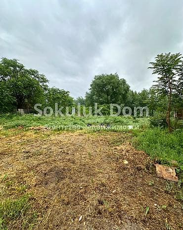 Кыймылсыз мүлк: 🏠Продается дом в с. Сокулук 🟡Комнаты: 3 🟡Участок: 8 соток 🟡Отопление — 2