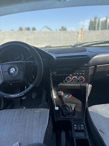 цены на машины в кыргызстане: BMW 5 series: 1994 г., 2 л, Механика, Бензин, Седан — 8