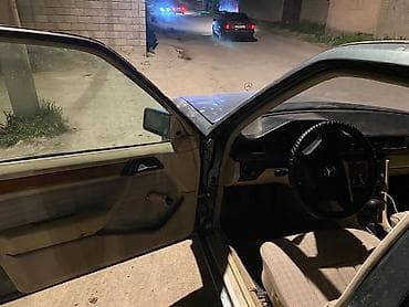 e60 m5: Mercedes-Benz W124: 1992 г., 2.2 л, Бензин, Седан — 7