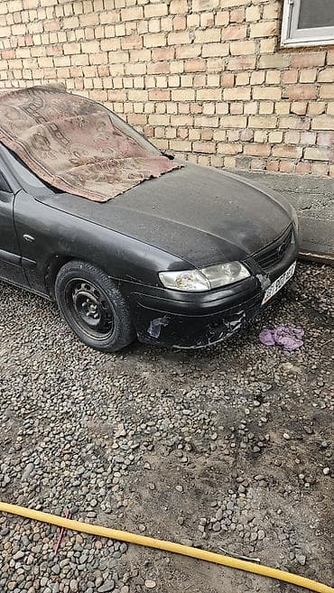 спидометра: Mazda 626: 2001 г., Механика, Седан — 5