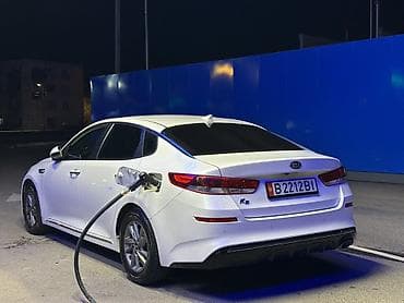 Продажа авто: Kia K5: 2019 г., 2 л, Автомат, Газ, Седан — 3