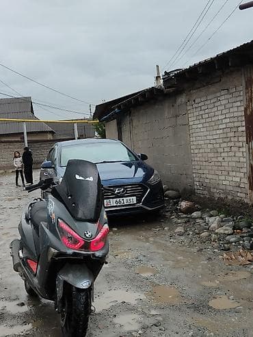 65 style: Тип скутера 150 куб. см, Бензин, Б/у — 2